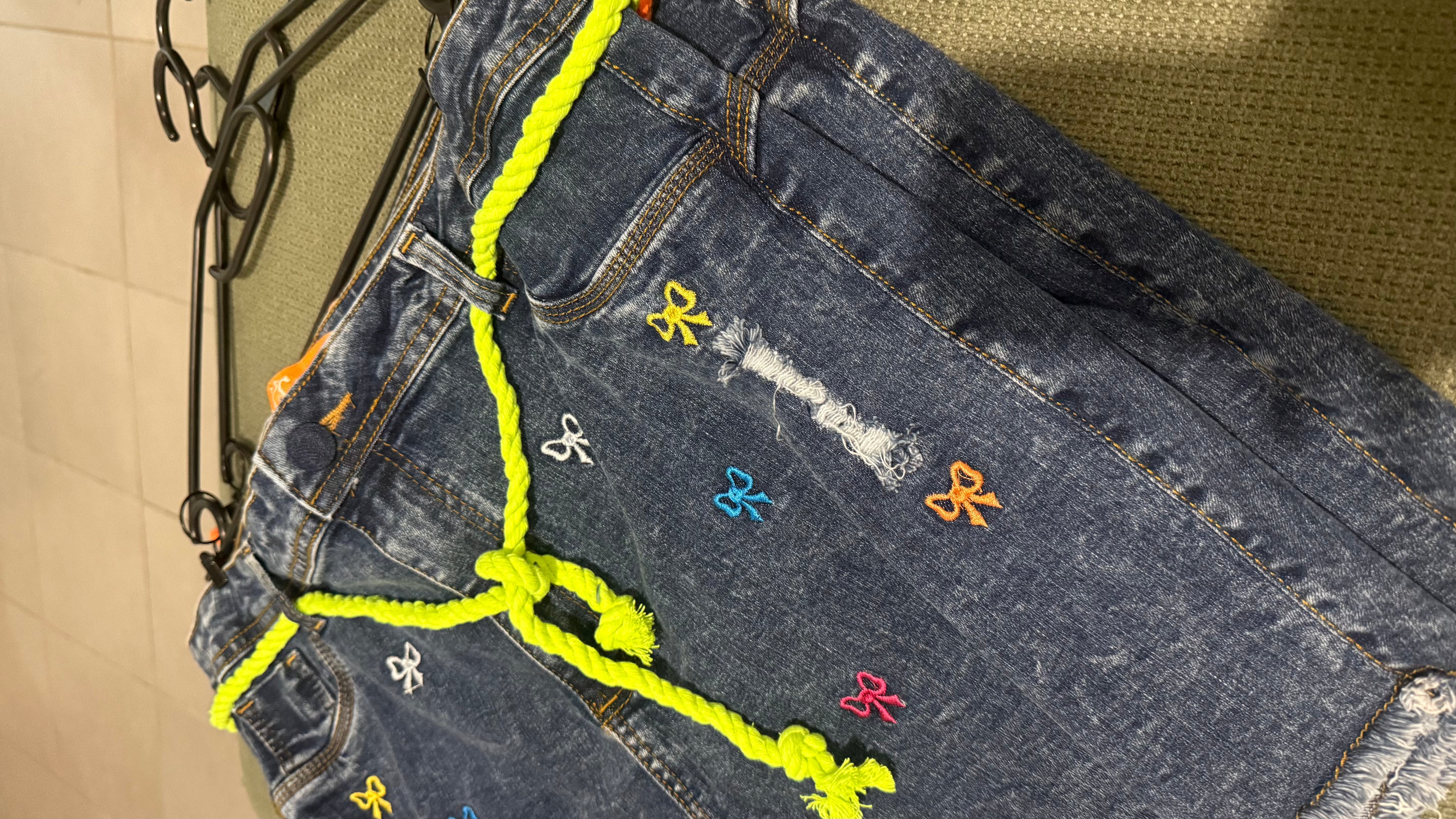 Short nœud fluo